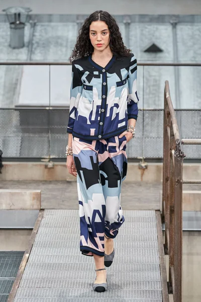 Look 59